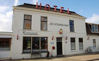 Hotel Cafe Restaurant De Steenen Man